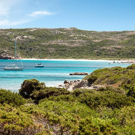 Toro Flat I 15' Palau, 30' Porto Cervo & Free Parking