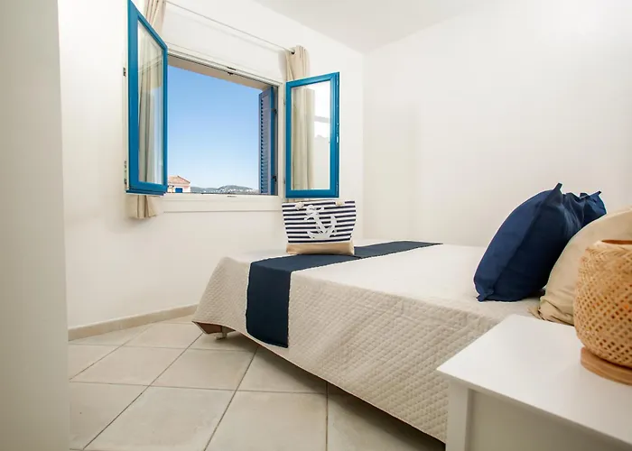 Toro Flat I 15' Palau, 30' Porto Cervo & Free Parking *